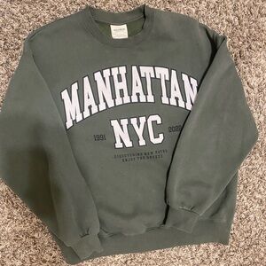 Pull&Bear Urban Manhattan Graphic Crewneck Sweater in Sage